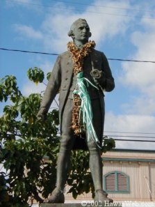 captain_james_cook_monument3 Cook welcomes visitors to Waimea, West Kauai