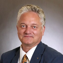 BauerRalph_0145_profile